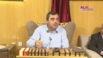 İnsan Namazda Tüm Varlıkları Temsil Ediyor