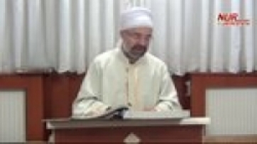 Zerreler; acizlik ve fakirlik lisanı ile La ilahe illallah der.